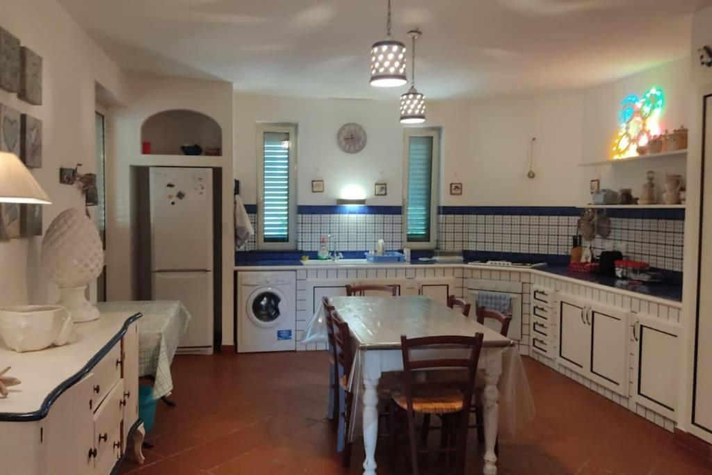 Villa Del Glicine ムーロ・レッチェーゼ エクステリア 写真